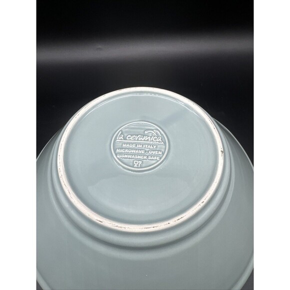 La Ceramica Italy GREEN Floral Embossed Large Serving Bowl 12”Diameter X 5” Deep - Picture 4 of 5